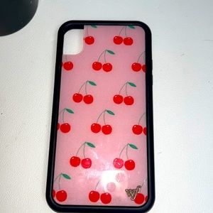 NEVER USED IPHONE XR CASE